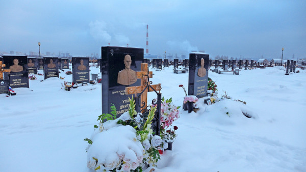 Auf dem „Pantheon der Vaterlandsverteidiger“ wird der Tod für Russland zum Höchsten erklärt.