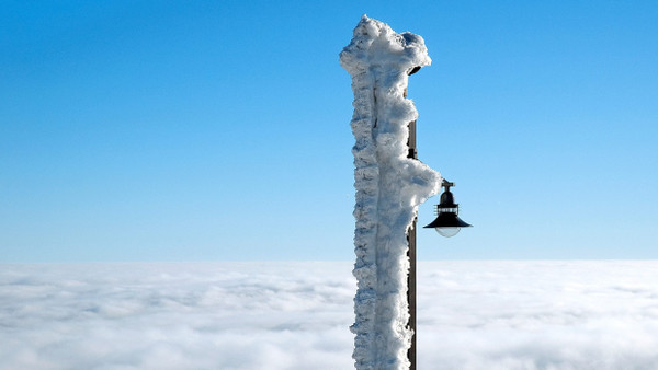 In gebildeten Kreisen pflegt man zu sagen, dass auch die Provinz leuchtet. Der Schnee verstärkt den Glanz des Erzählens nur noch.