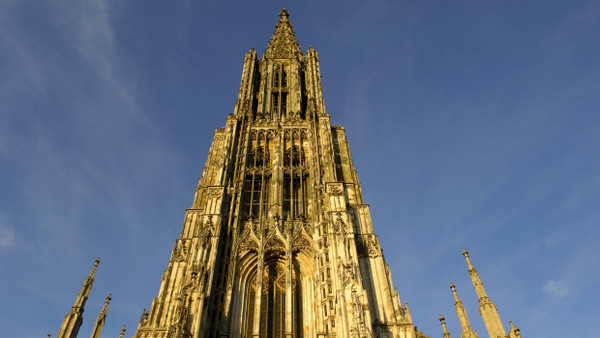 Himmeltürmend: Noch immer ist der gotische Kirchturm des Ulmer Münsters der höchste der Welt.