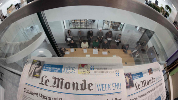 Redaktionskonferenz bei „Le Monde“ in Paris.