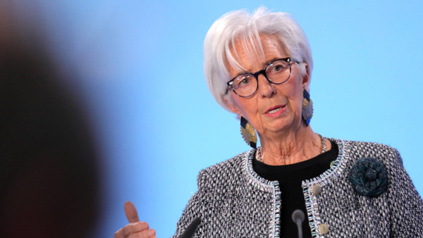 EZB-Präsidentin Christine Lagarde: „Es gab einige Diskussionen über 50 Basispunkte.“