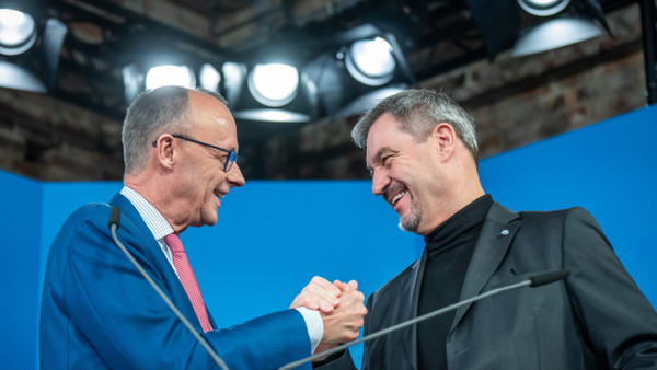 Blue Men Group: Friedrich Merz und Markus Söder am 17. Dezember 2024 in Berlin