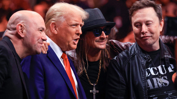 Neue Freunde: Meta-Verwaltungsratsmitglied Dana White, Donald Trump, der Musiker Kid Rock und Elon Musk (von links)