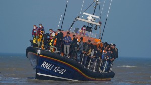 Briten und Franzosen streiten über Boote auf dem Ärmelkanal