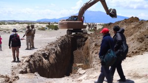 Chile buddelt tiefen Graben gegen illegale Flüchtlinge