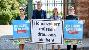 Brandenburgs Linke startet Volksinitiative gegen Hohenzollern