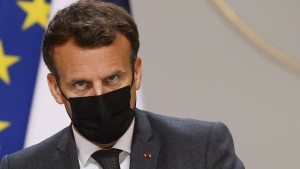 Gericht verurteilt Mann nach Ohrfeige gegen Macron