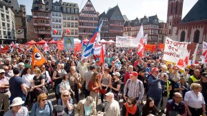 Am Sonntag werden Tausende auf Demos erwartet