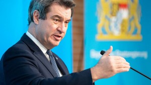 Söder für Kontrollen an Grenzen