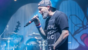 Limp Bizkit stimmlos in der Jahrhunderthalle