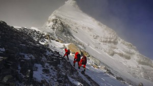 Der Mount Everest ist genau 8848,86 Meter hoch