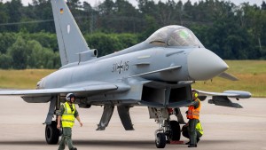 Der Bund will mehr Eurofighter