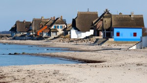 Spaziergänger findet 20 Kilo Kokain am Strand