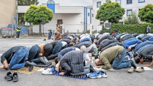 Protestgebete auf der Straße