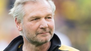 BVB-Ikone „Teddy“ de Beer gestorben