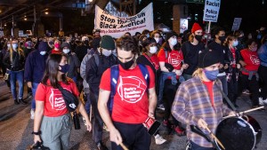 Demonstrationen und Ausschreitungen in Philadelphia