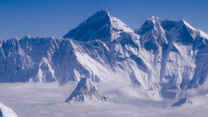 Nepal verbietet Solo-Besteigungen des Mount Everest