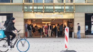 Eine Grundschule im Modehaus – warum nicht?