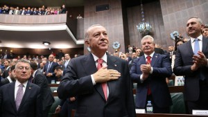 Erdoğan setzt kurdische Bürgermeister ab