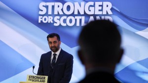 Humza Yousaf wird neuer Regierungschef Schottlands