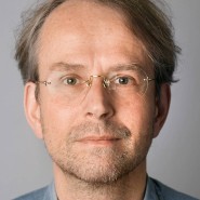 Andreas Kilb - Portraitaufnahme fÃ¼r das Blaue Buch "Die Redaktion stellt sich vor" der Frankfurter Allgemeinen Zeitung