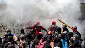 Proteste gegen Polizeigewalt eskalieren