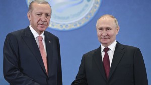 Wo Erdoğan Putin in den Schatten stellt