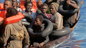 Deutlich weniger Migranten erreichen Italien