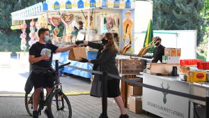 Deutschlands erstes Drive-in-Volksfest