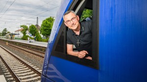 Mit dem Eisenbahnpoet kommt man gerne mal zu spät