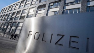 Polizist soll illegal Daten von Polizeicomputer abgerufen haben