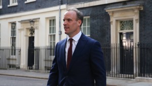 Raab wird der neue starke Mann hinter Johnson