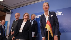 AfD sieht sich jetzt als „gesamtdeutsche Volkspartei“