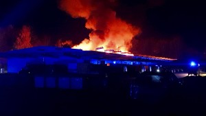 Feuer in Verteilerzentrum der Post in Osthessen