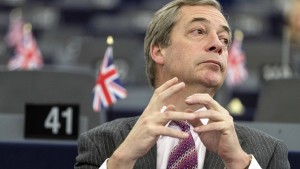 Nigel Farage „droht“ Kandidatur für EU-Parlament an