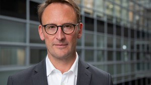 Tobias Schmid regelt Medienaufsicht mit EU