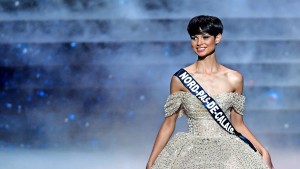 Frankreich diskutiert über die Haarlänge der neuen „Miss France“