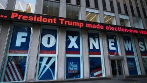 Fox News soll wissentlich Falschmeldungen verbreitet haben