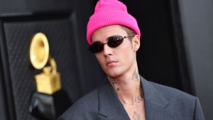 Justin Bieber überrascht mit Auftritt