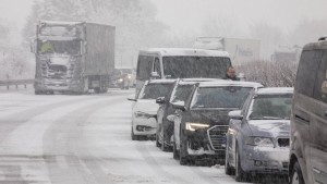 Schnee im Bergland – Sturm im Norden