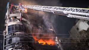 Mindestens 46 Tote nach Großbrand in Bangladeschs Hauptstadt