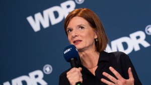 Katrin Vernau verdient beim WDR 348.000 Euro im Jahr