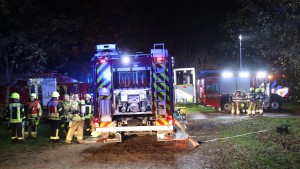 Polizisten bei Verfolgungsjagd mit Reizgas verletzt – Täter flüchtig