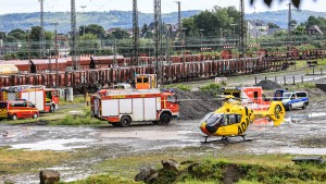 Mädchen nach Stromschlag durch Oberleitung in kritischem Zustand