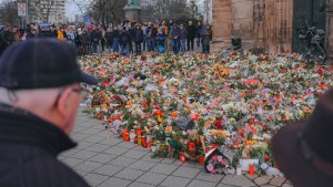 Anhaltende Trauer nach Anschlag in Magdeburg