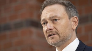 Lindner präzisiert Benzinrabatt