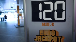 Abermals gewinnt ein Däne 120 Millionen Euro