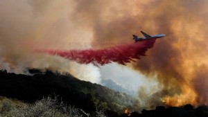 Mehr als 1000 Feuerwehrleute kämpfen gegen Brand in Kalifornien