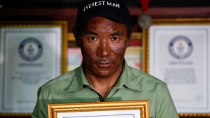 Nepal ehrt seine Mount Everest-Bergführer