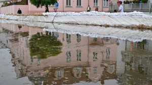 Woidke: Hochwasserlage ist im Griff